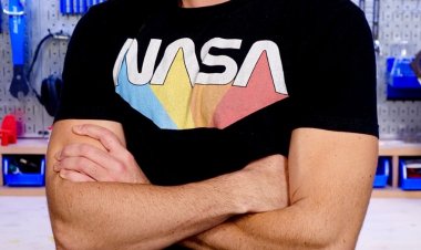 The Science Superstar Arrives: Inside Mark Rober’s First Day in India